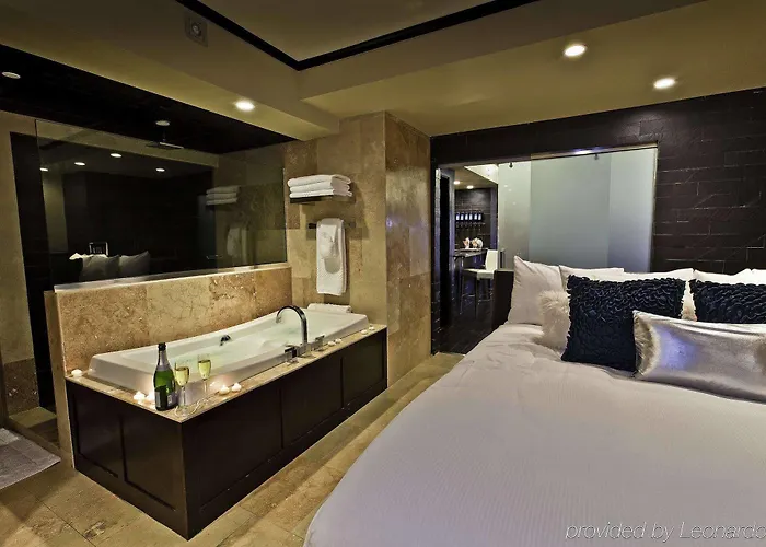 Duval, Autograph Collection Hotel 4*